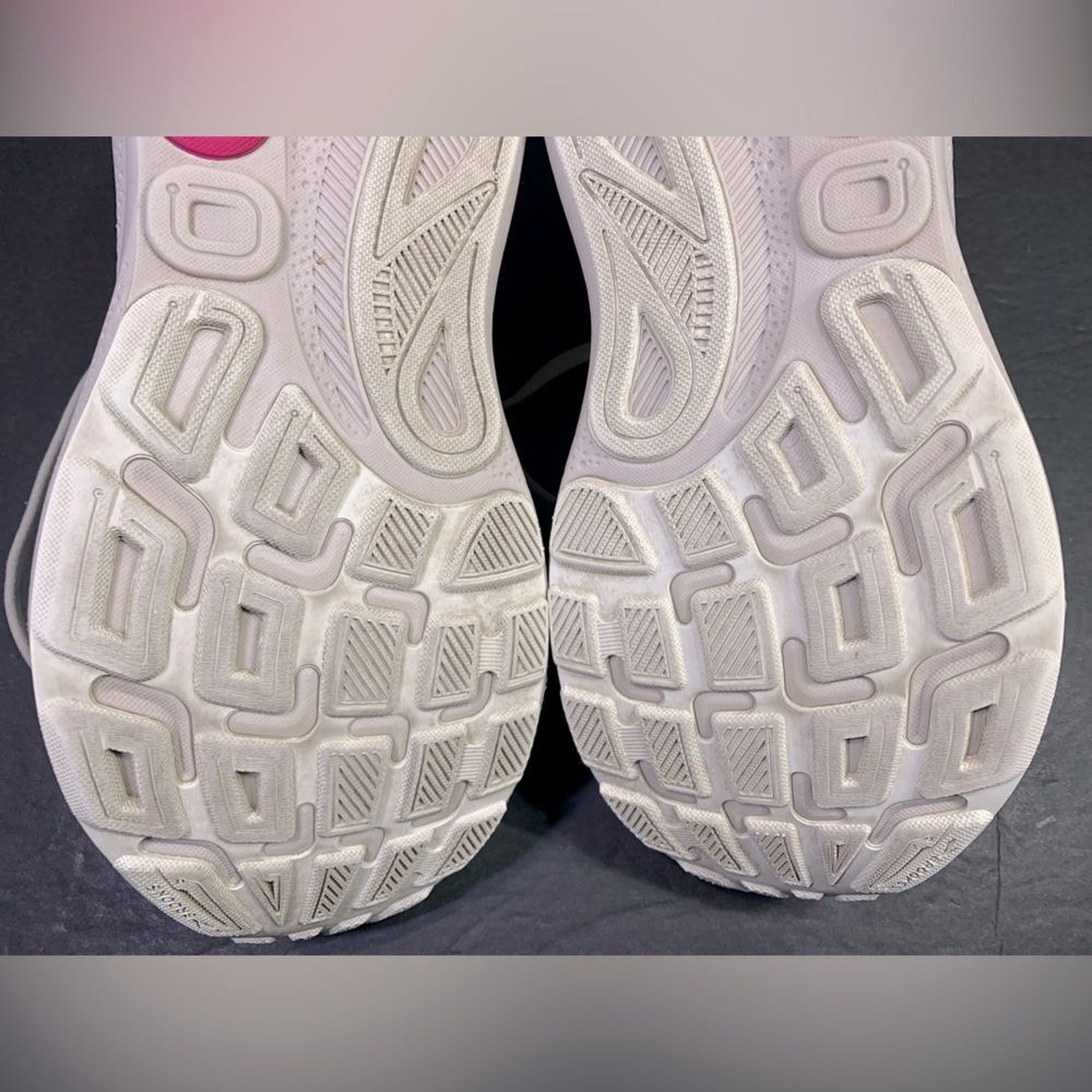 Brooks Womens Adrenaline GTS 24 Size 9 - Picture 9 of 11